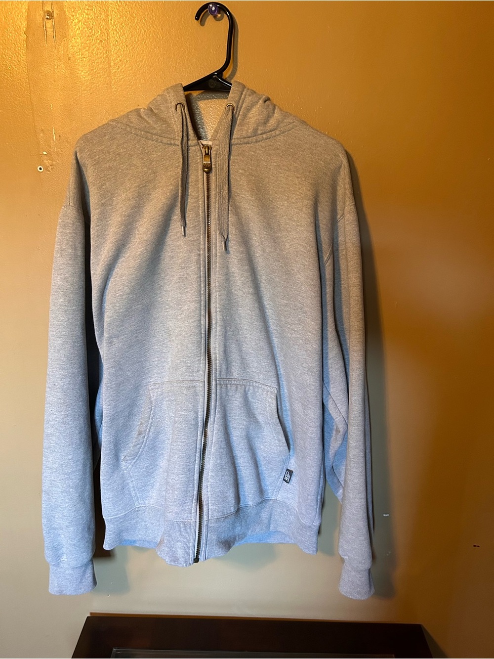 Pro 5 gray zip up